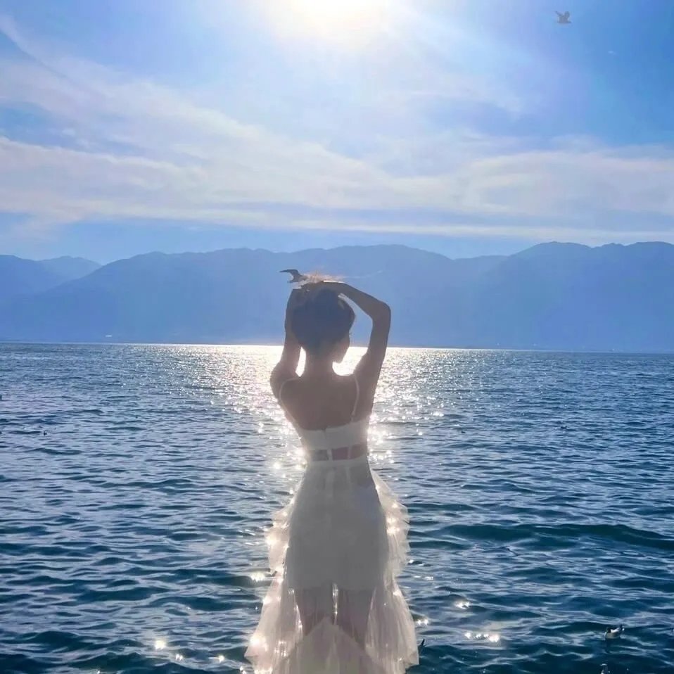 歌海情天